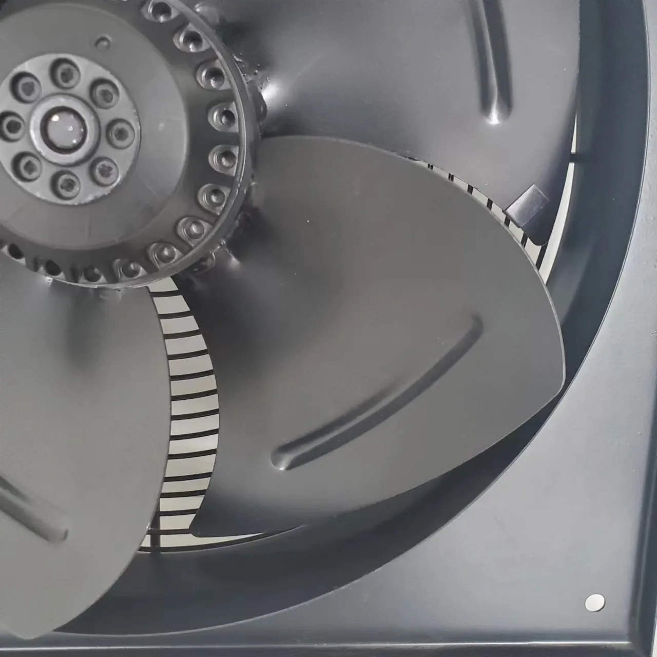 High Efficiency IP44 350mm Axial Flow Fan with External Rotor Blower Motor and Panel for Manufacturing Plants and Hotels