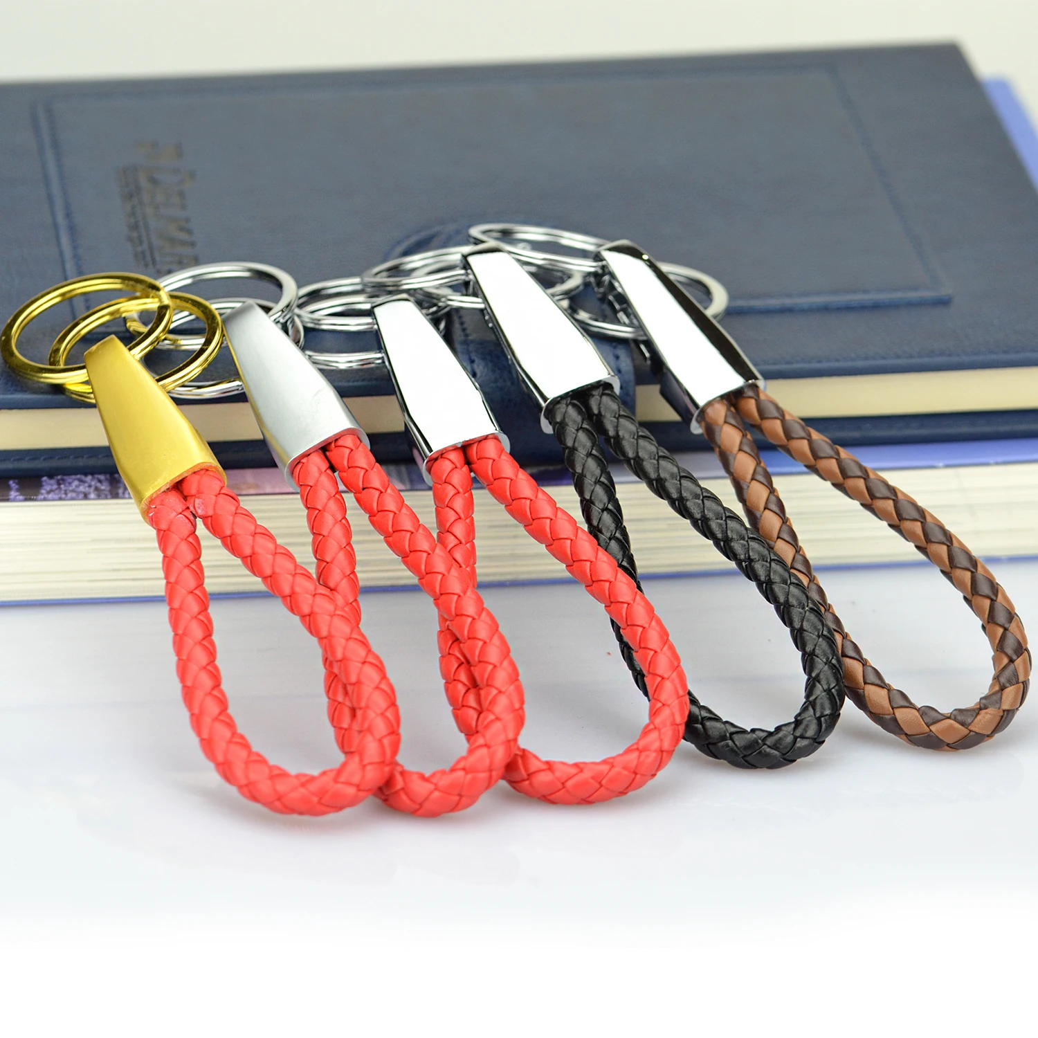 Factory Wholesale Custom Leather Keychain Key Holder Pendant Promotion