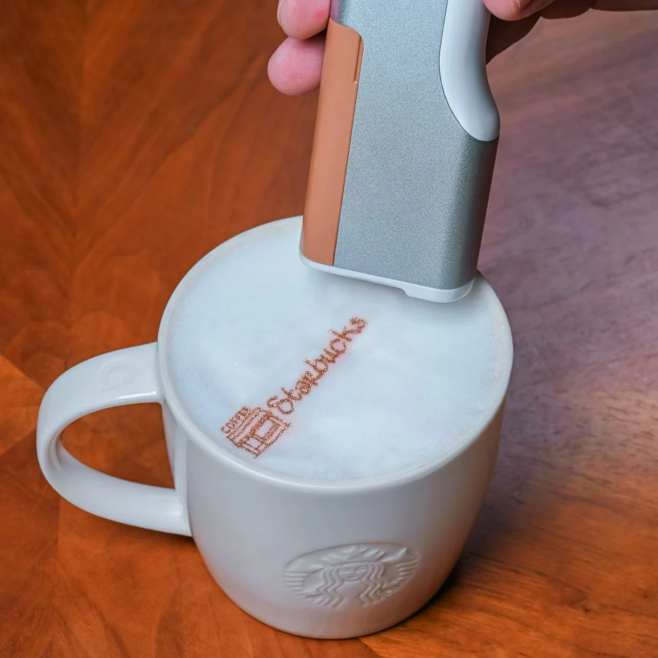 EVEBOTハンドヘルドフードプリンターPrintPen - 食品印刷用ポータブル