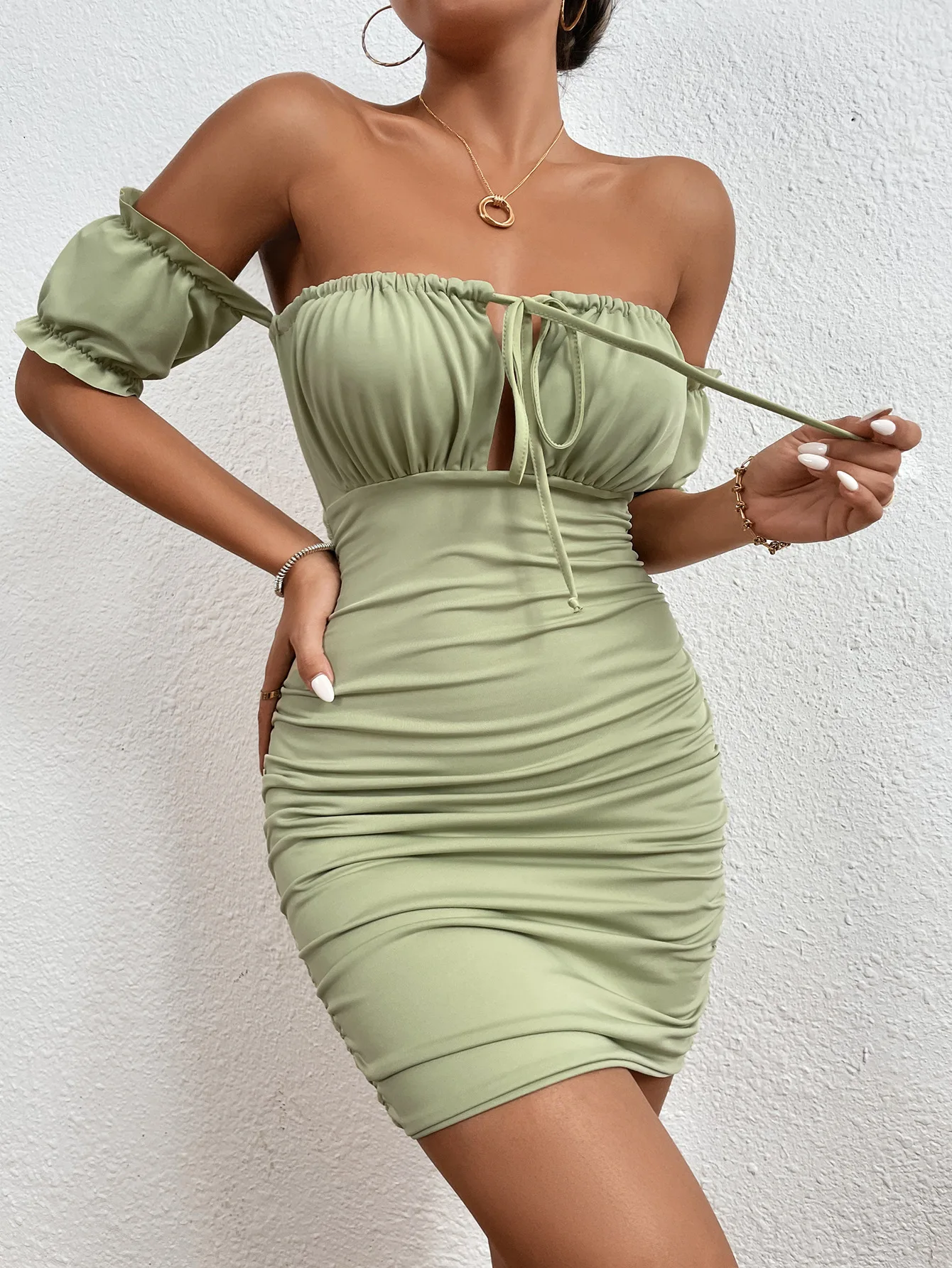 2023 summer off shoulder tube top dress wrap strap pleated sexy slim bodycon A line casual mini dresses