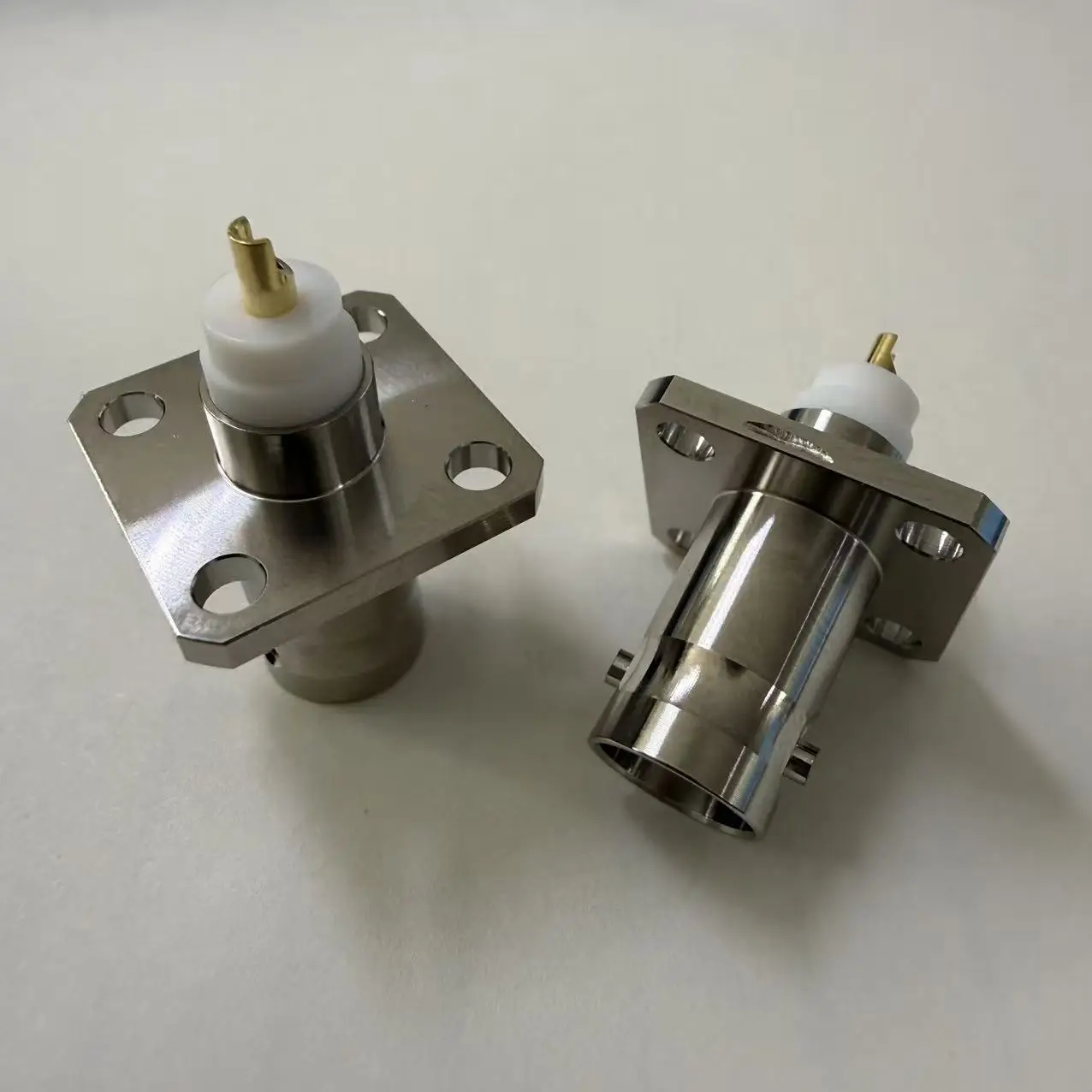 product factory price bnc kfd connector female bnc connector 4 holes flange bnc connector-1