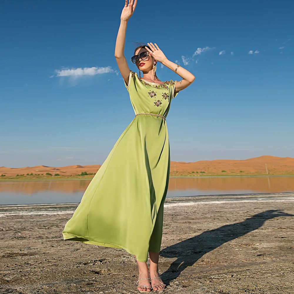 Good Selling Avocado Green Satin Heavy Industry Hand-stitched Diamond Short  Sleeve Vintage Dress Style