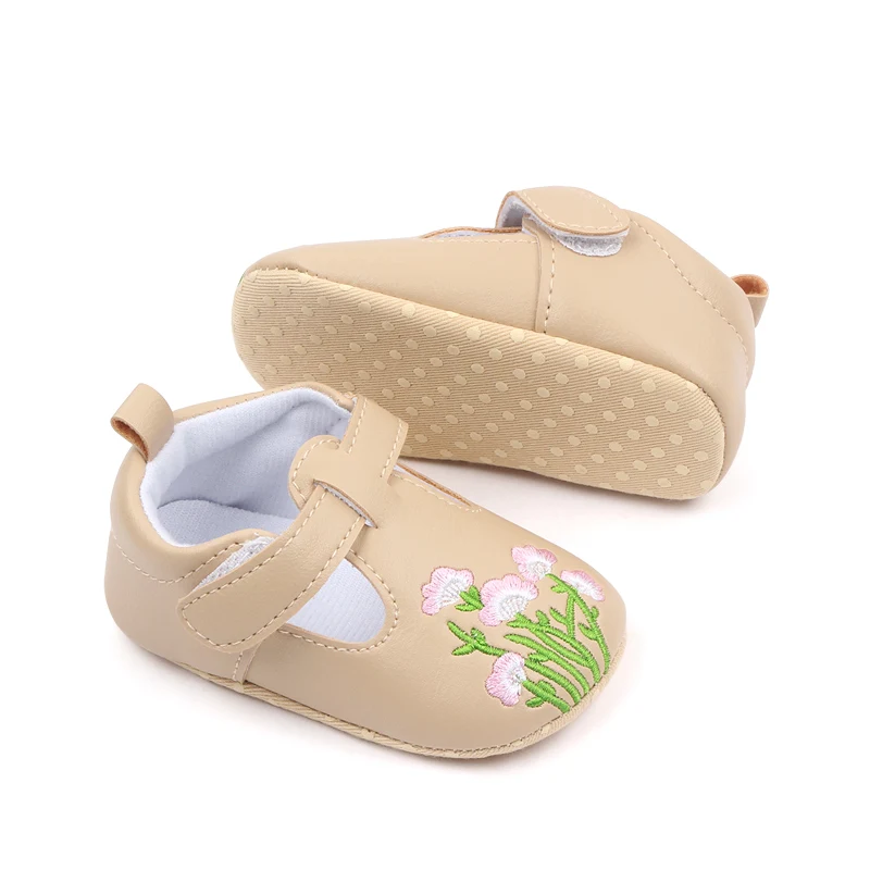 Spring and Autumn Baby Shoes Soft Soled Toddler Shoes for Girls 0-1 Year Old Baby Embroidered Princess Small Leather Shoes details