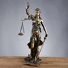 bronzo, 12,5*8*31,5 cm, base quadrata