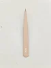 Pink-pointed clip