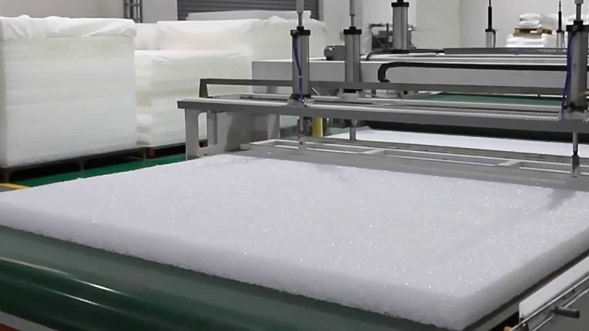 Modern Design High Density Poe Crib Mattress Washable Easy To Move Tri