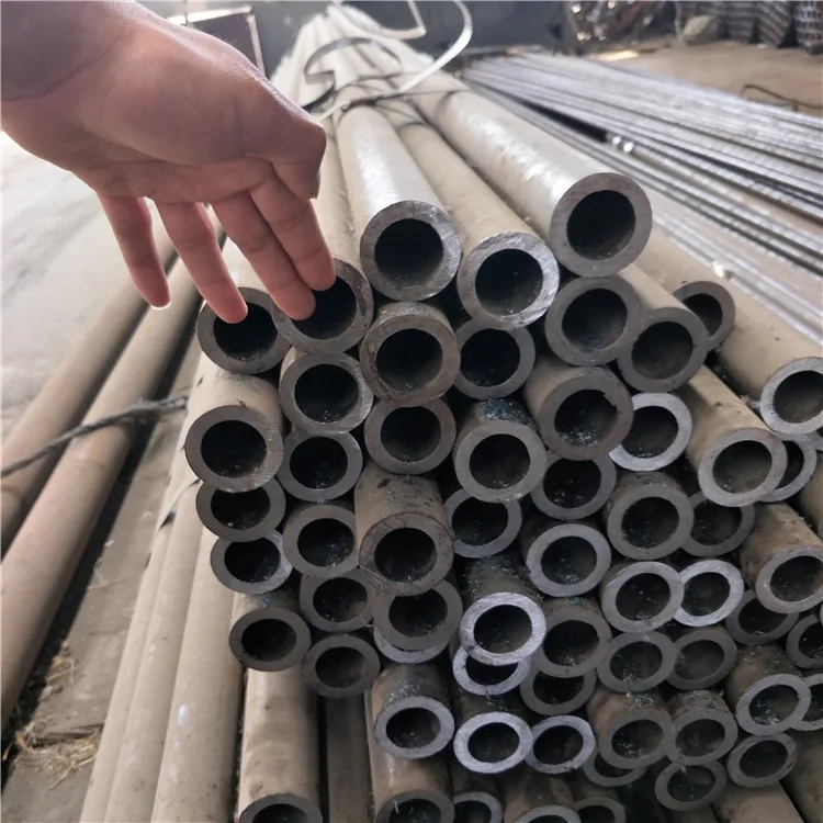 20 Thin Wall Seamless Steel Pipe 8163 Fluid Pipe Carbon Steel Hot Rolled Seamless Pipe
