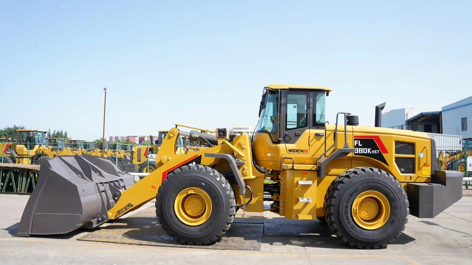 2024 Star Product Line Wheel Loader FL980K 8.0Ton Diesel Front Loader with Reliable Pump and Gearbox