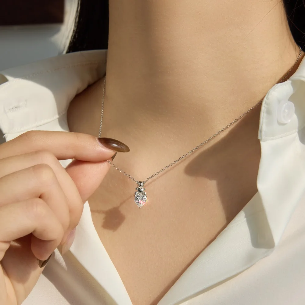 KAKODIY simple design fine jewelry rhodium plated champagne gold 925 Sterling Silver chain bear heart 5A zircon pendant necklace detail 2