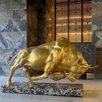 Custom High-quality Customized Outdoor Life-size Golden Brass Bull Statue Bronze Animal Sculpture Metal Ox Craft