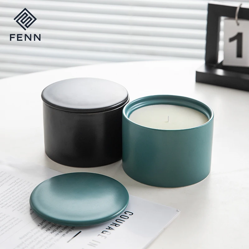 Nordic Matte Pelbagai Warna Porcelain Aromaterapi Wangi Lentera Kosong Keramik Dengan Logo Custom Dengan Penutup