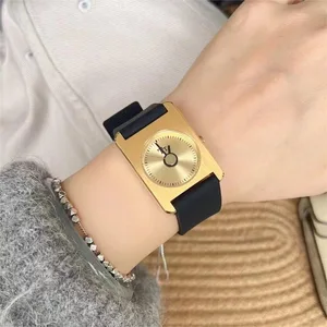 New Hot Selling Vintage Watch High-end Wristwatch with Soft Silicone Strap Unisex Style Steel Case Fashion Trend Quartz Watch