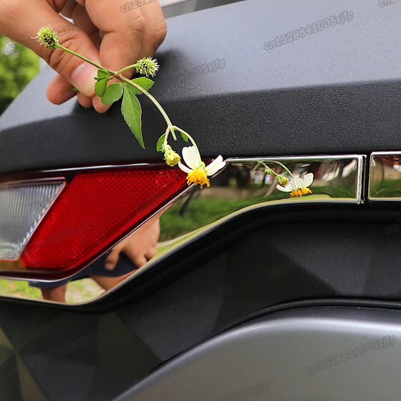 Auto Parafango Accessori per Tucson NX4 N Line Hybrid 2021-2023, Paraspruzzi Ruota Anteriore Posteriore con Viti 4 Pezzi Auto Parafanghi Protezione Corpo Kit