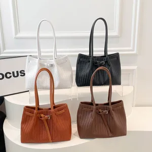 Wholesale Price Large Capacity Designer Shoulder Bags Women's Tote Bags Woven Pattern PU Leather Handbag