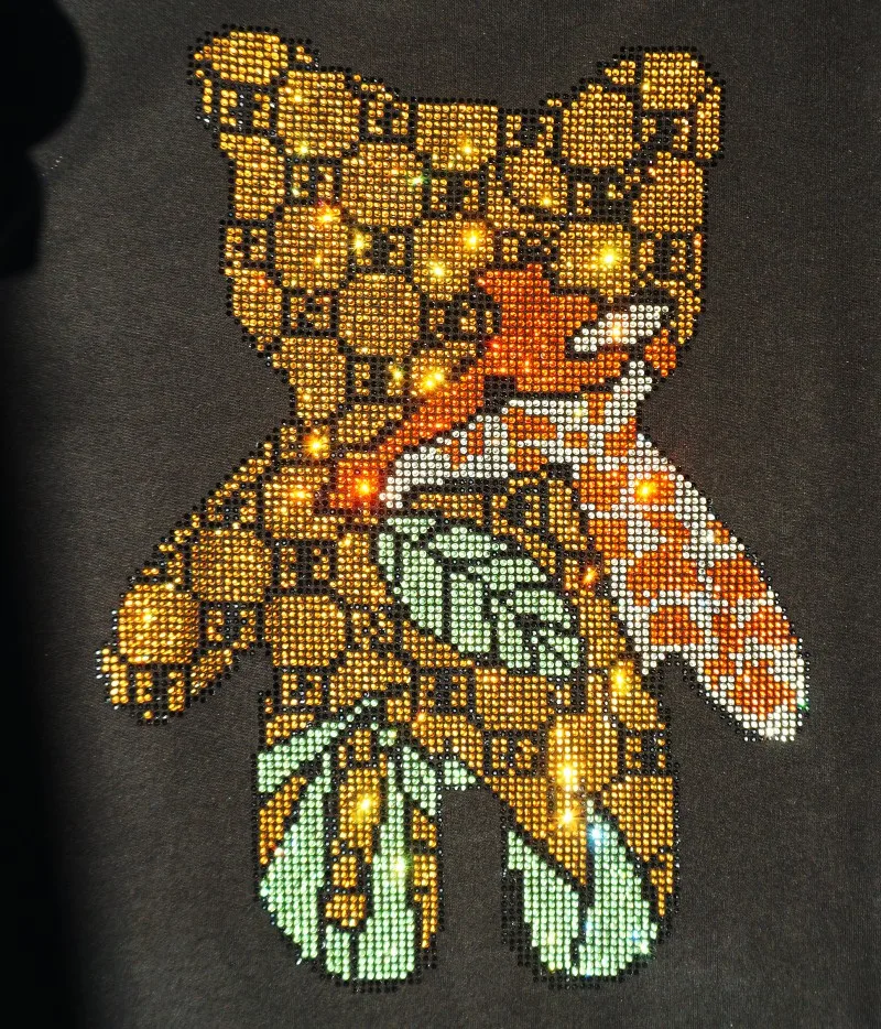 Ready to ship gold crown hotfix rhinestone applique Queen with crown rhinestone iron on transfers motif