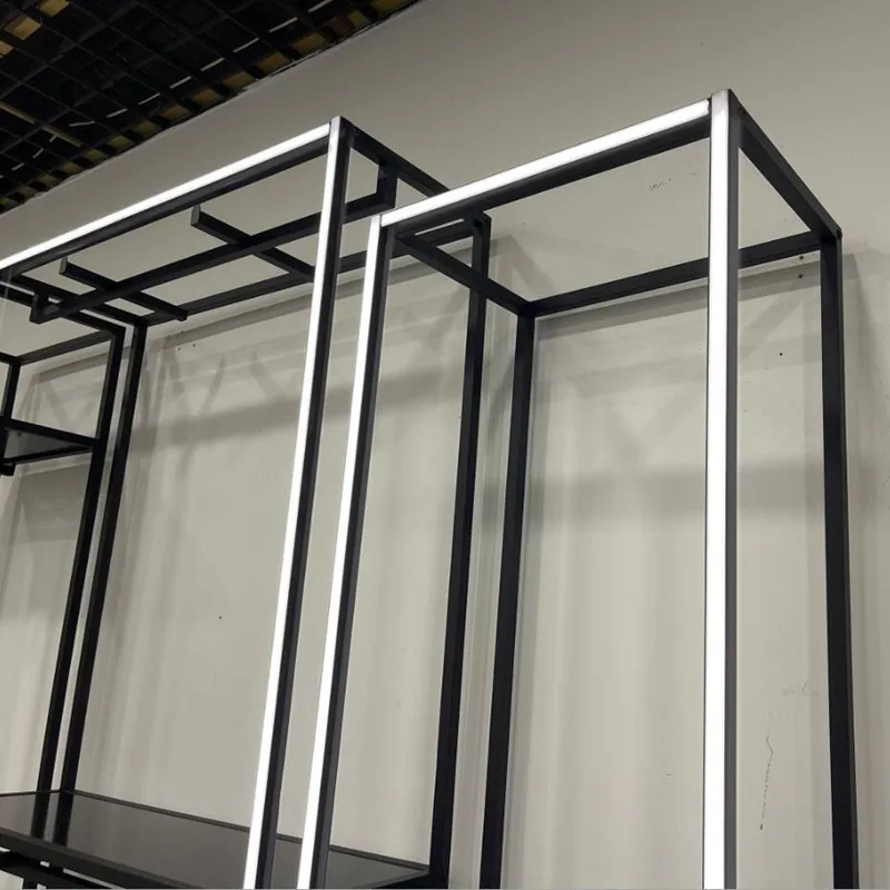 Custom Stainless Steel Cloth Display Stands for Women