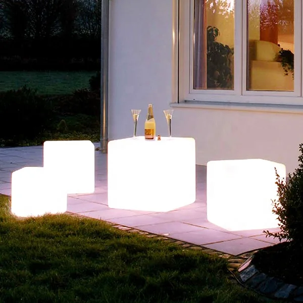 Outdoor LED Cordless Cube Chair Color Changing Light Waterproof Plastic Outdoor Glowing Cube Stool and Table Sets 60 Cm 24 Inch