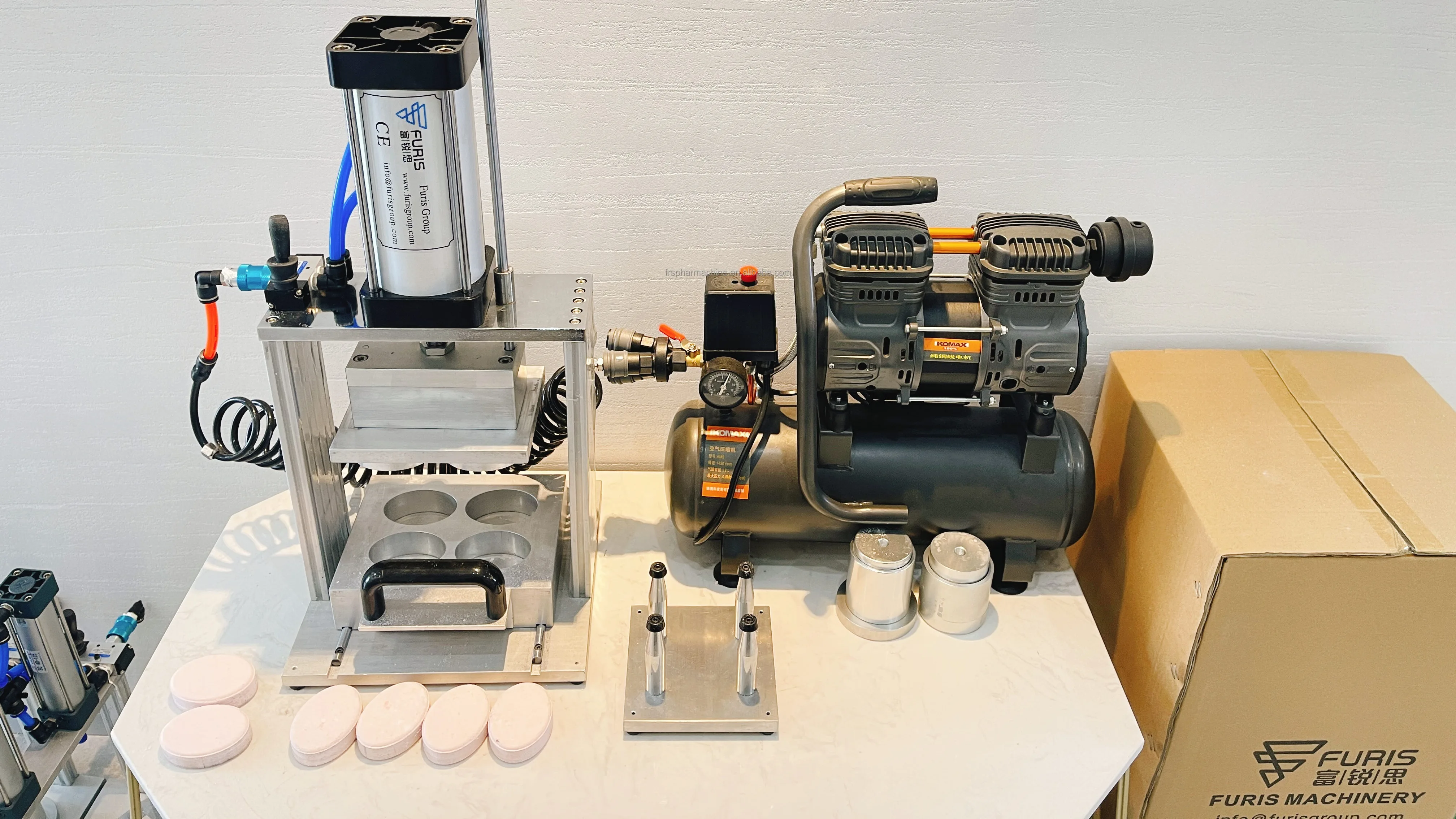 Mini Manual Bath Bomb Press Machine Mold Customized Shape 4 Piston Square Salt Ball Maker Press