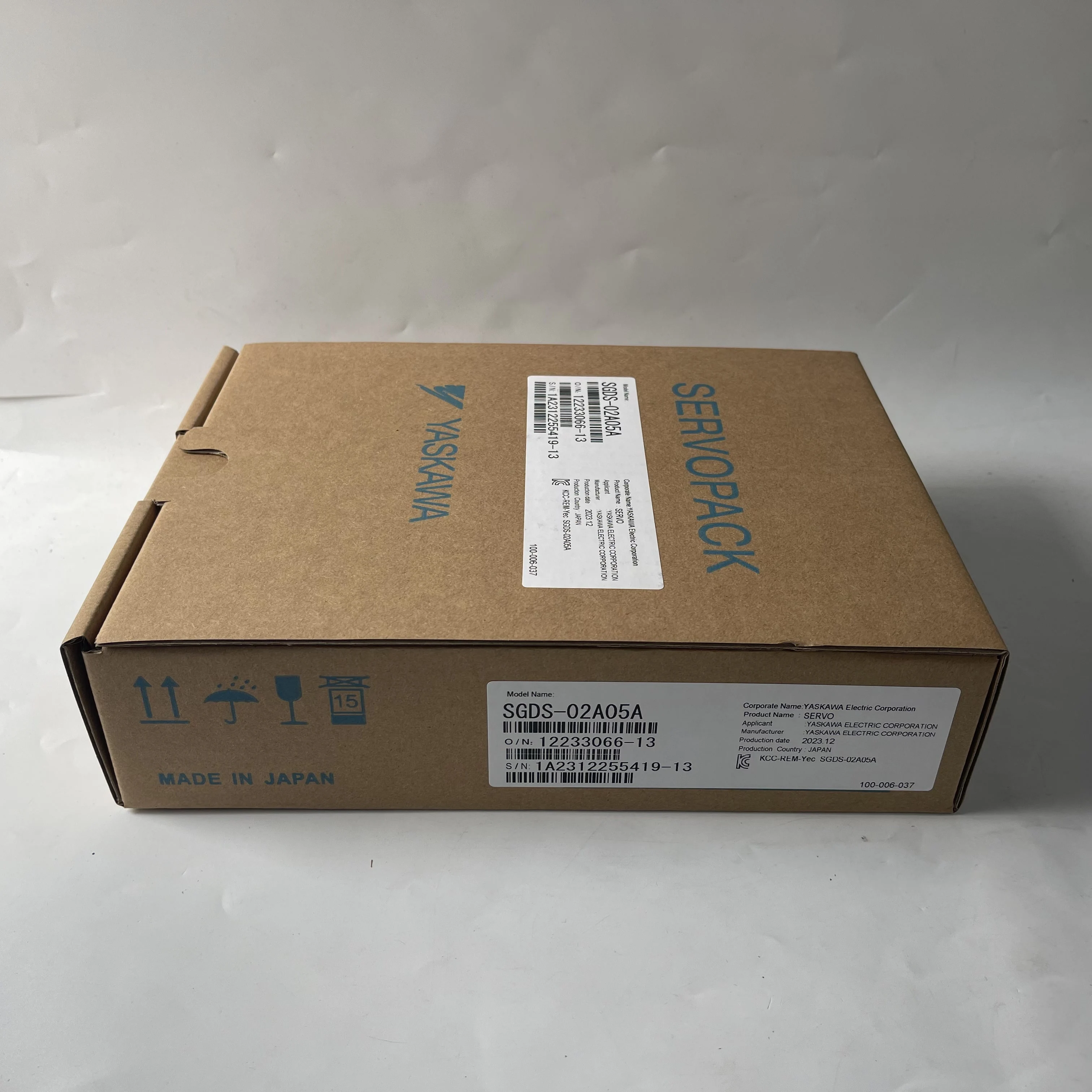 YASKAWA AC Servo Amplifier SGDS-02A05A