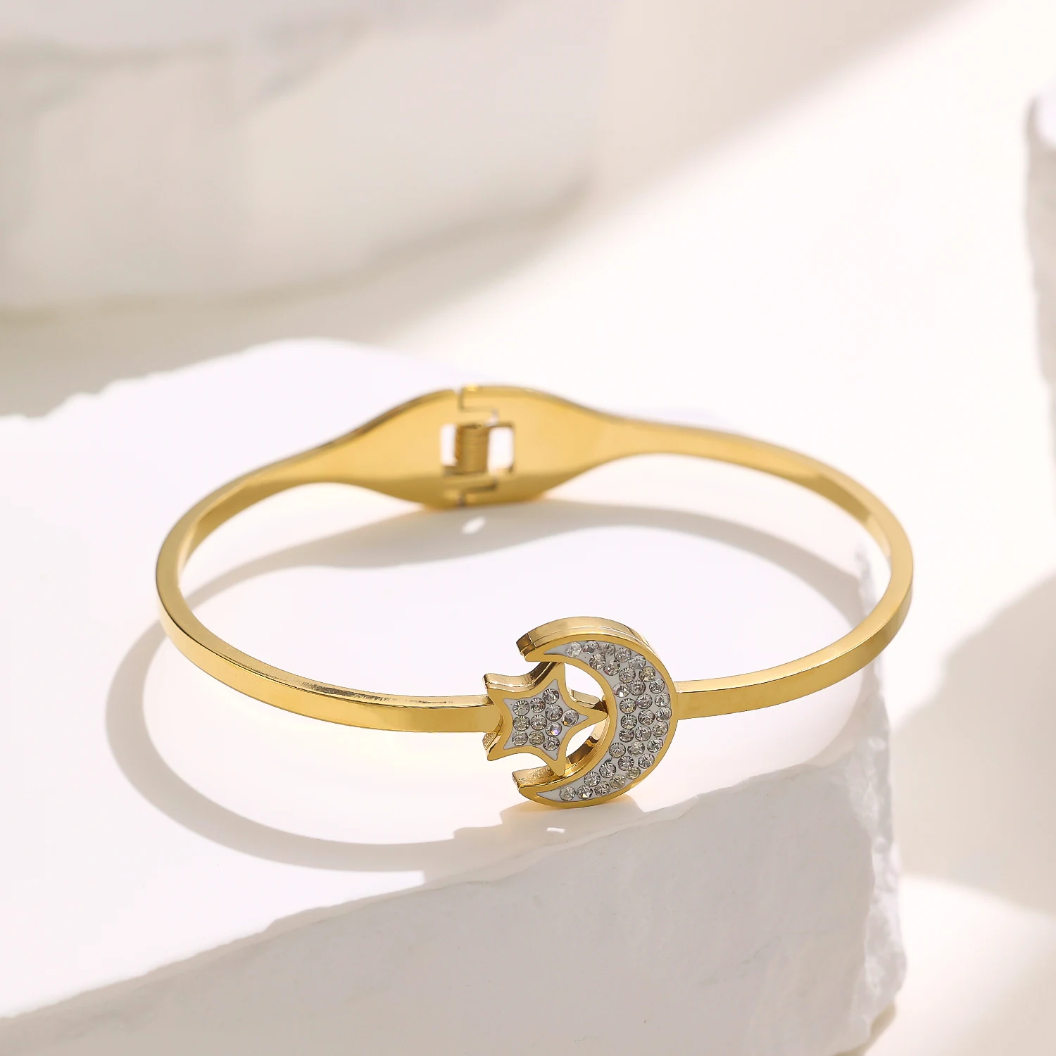 XIXI Acier Inoxydable Star Moon Roman Numerals Stainless Steel 18K Gold  Plated Zircon Women Fashion Jewelry Bracelets Bangle