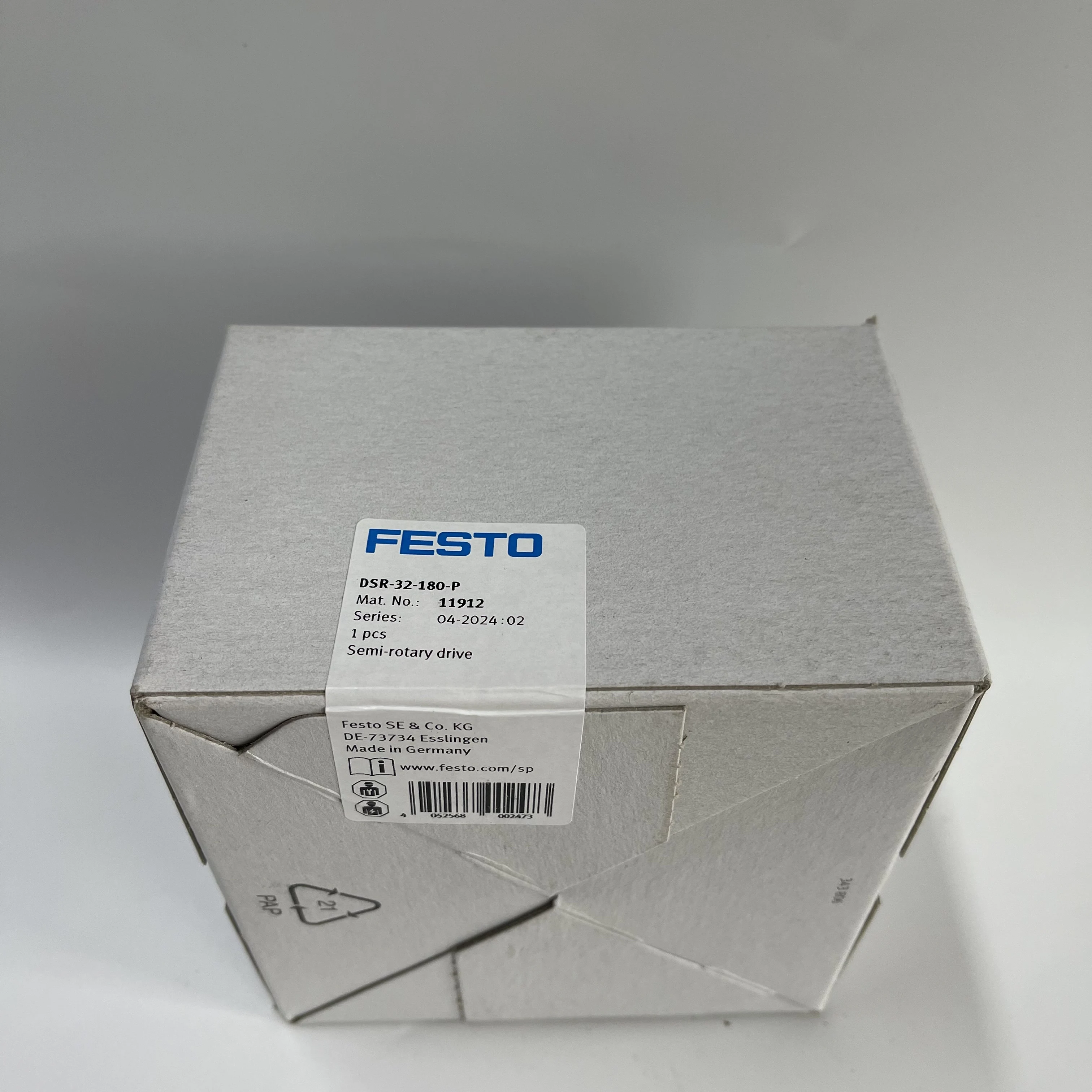 FESTO Semi-rotary Drive DSR-32-180-P FESTO Semi-rotary Drive DSR-32-180-P