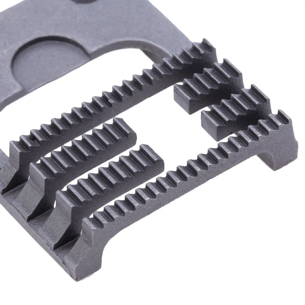 JUKI LZ-2280 ZIG ZAG MACHINE THROAT PLATE & FEED DOG