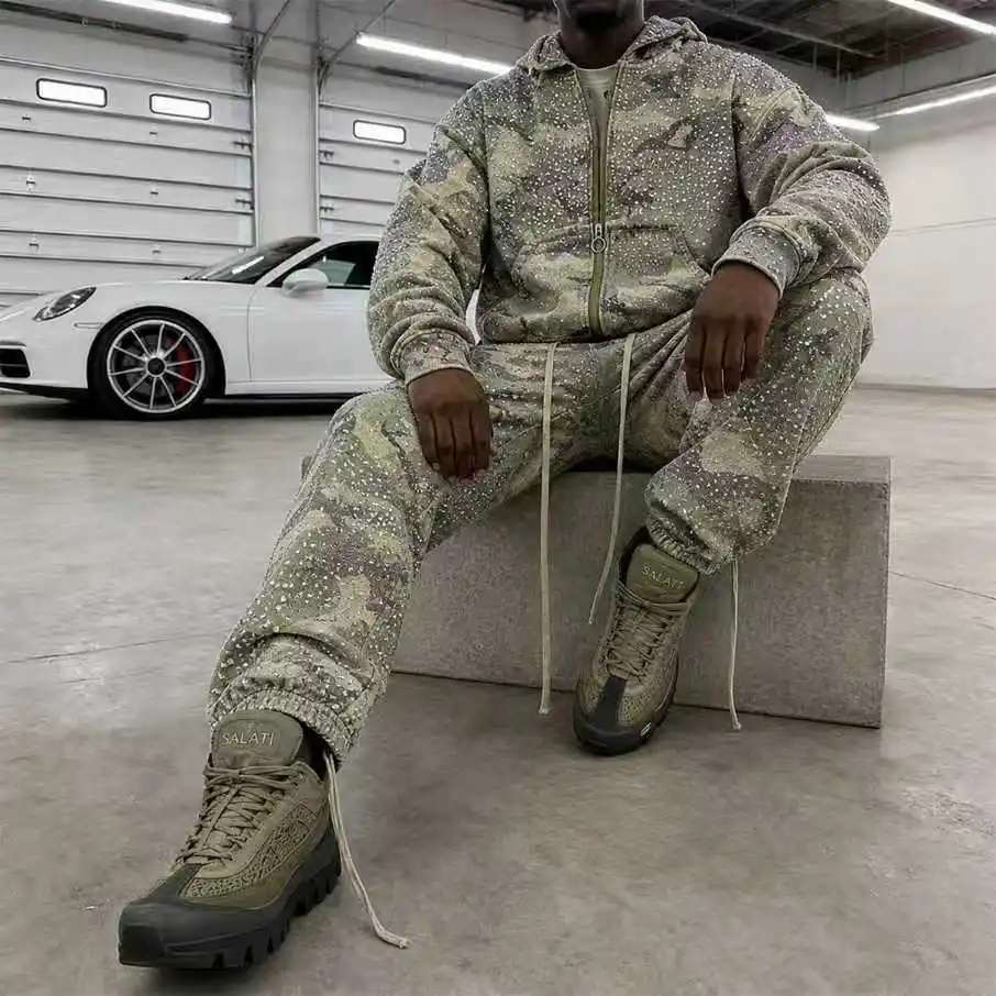 Custom Oversized Camoflouge Sweatsuit Manufacturers Camo Cargo Pants and Zip up Hoodie Jacket Set Baggy Streetwear Tracksuit Men gallery 2
