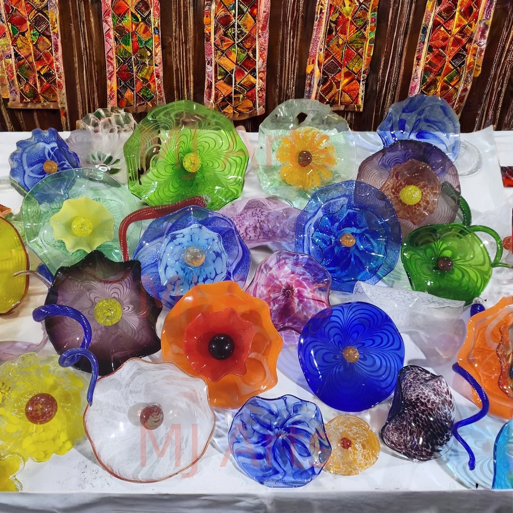 Large Handmade Multi-Color Glass Wall Decorative Plate Modern Folk Art Sculpture European Style Flowers Wall Hanging Art