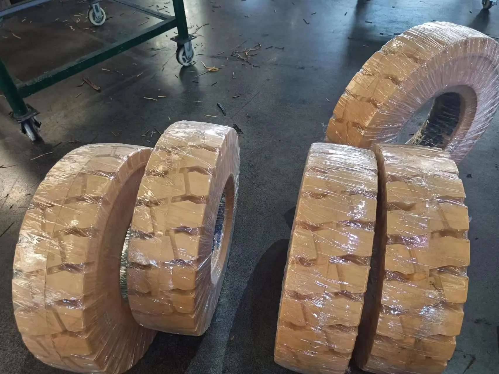 Steel Mill Solid Tyre 1200x20 Forklift Tyre 120020 Buy Solid Tyres