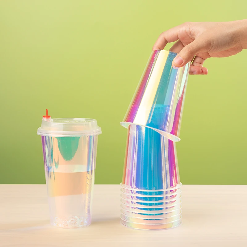 LOKYO 500ml 700ml Disposable Juice Bubble Tea Cups Wholesale Holographic rainbow Film Plastic Cup with Lids