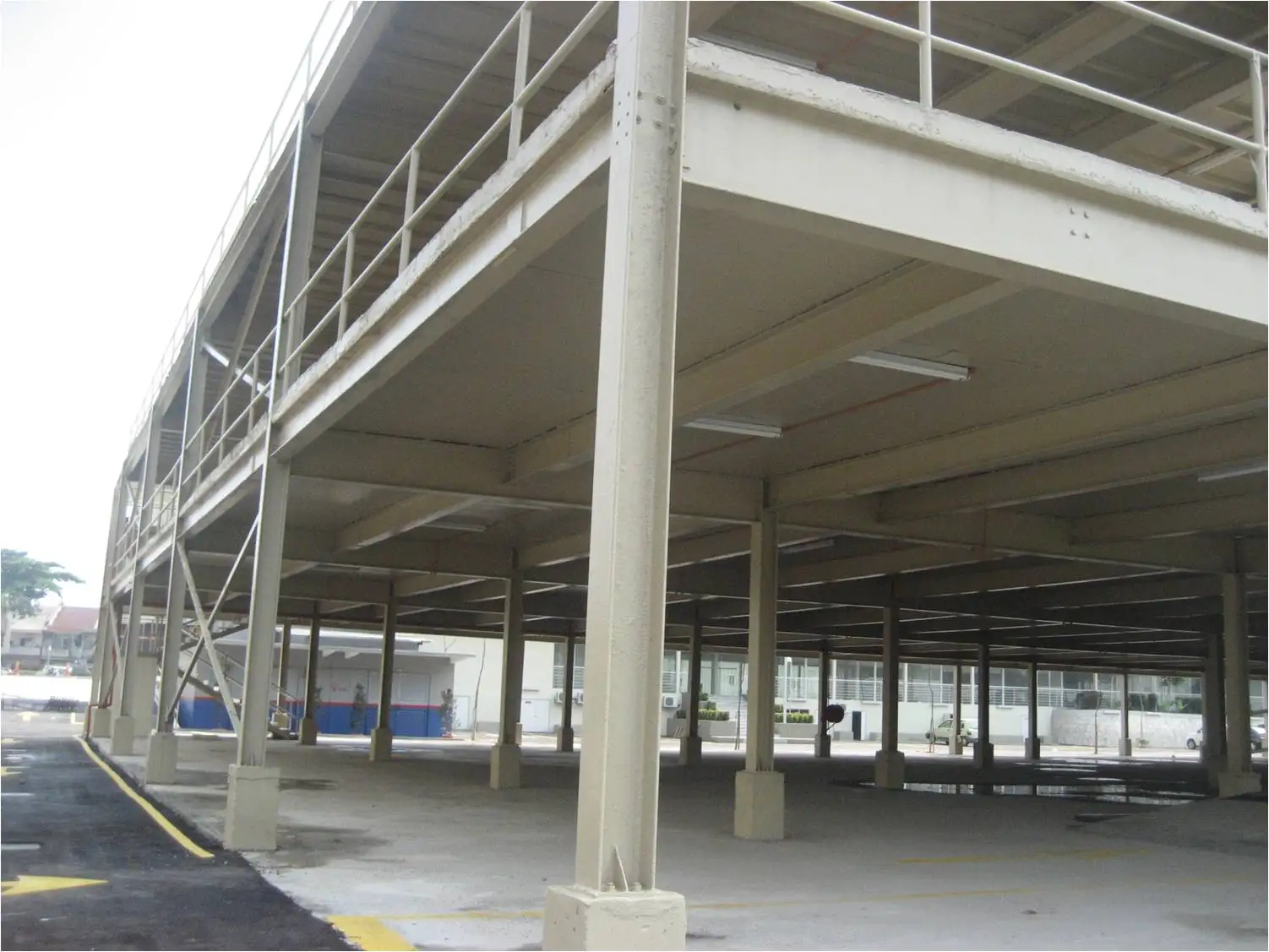 3 Floors Prefabricated Shed Steel Structure for Car Parking Lot