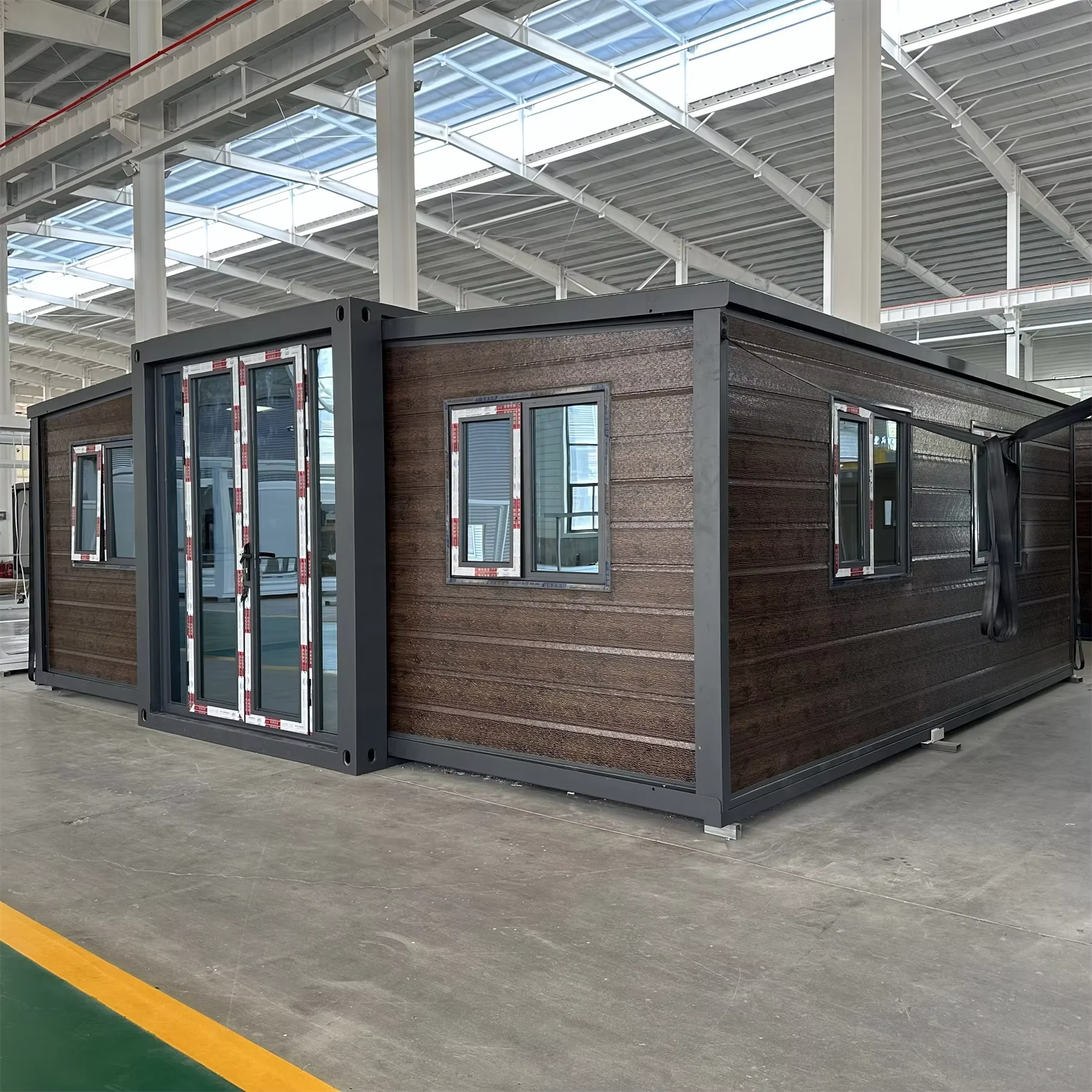 Low Cost 20/40ft Expandable Container House Prefab Foldable Mobile Villa Bathroom Kitchen Office Living Room Flat Pack