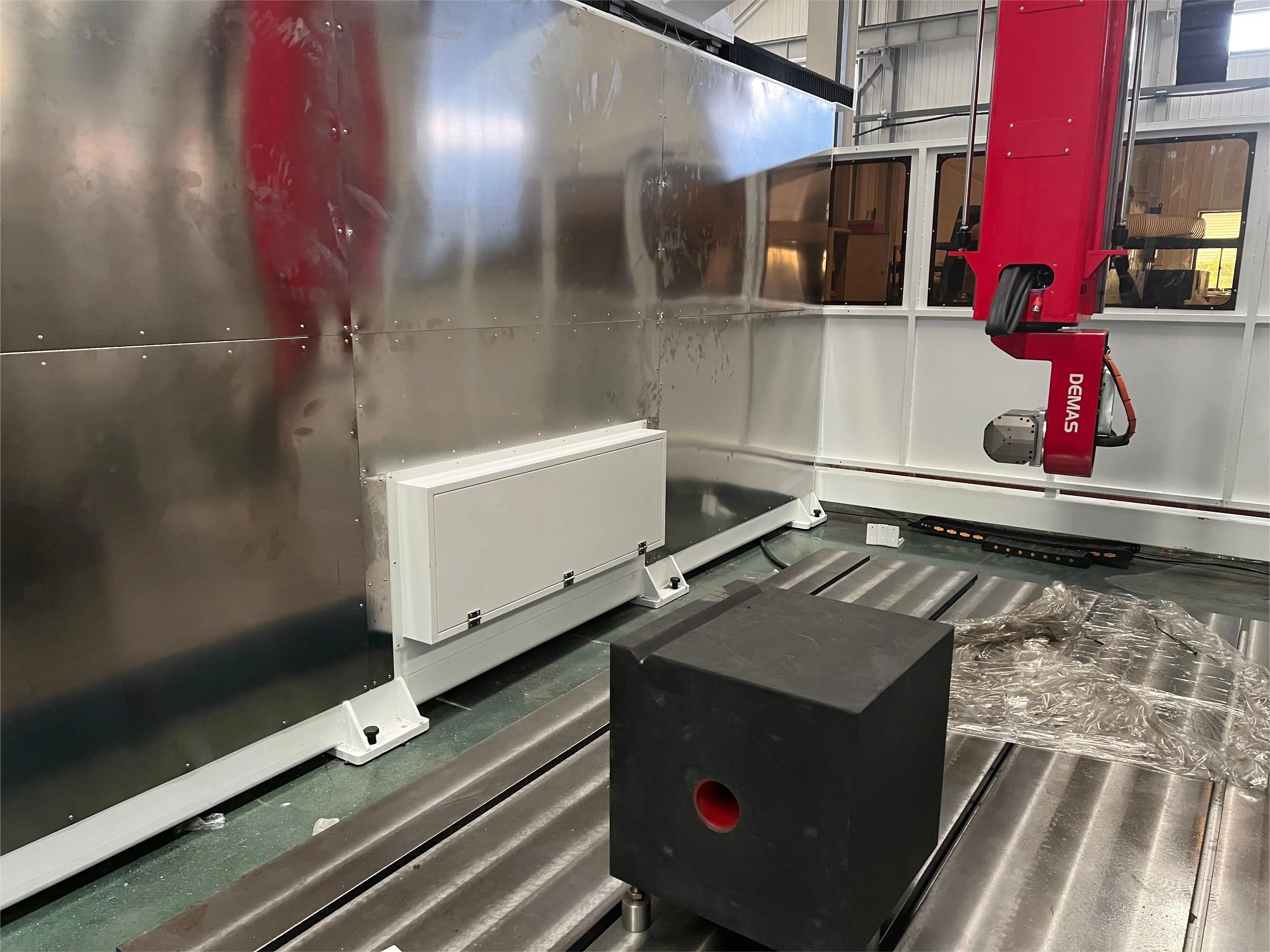 High Quality 5 Axis CNC Router 1530 Swivelling Head Rotor for 3D Milling and Engraving PLC Core Components for Foam Wood