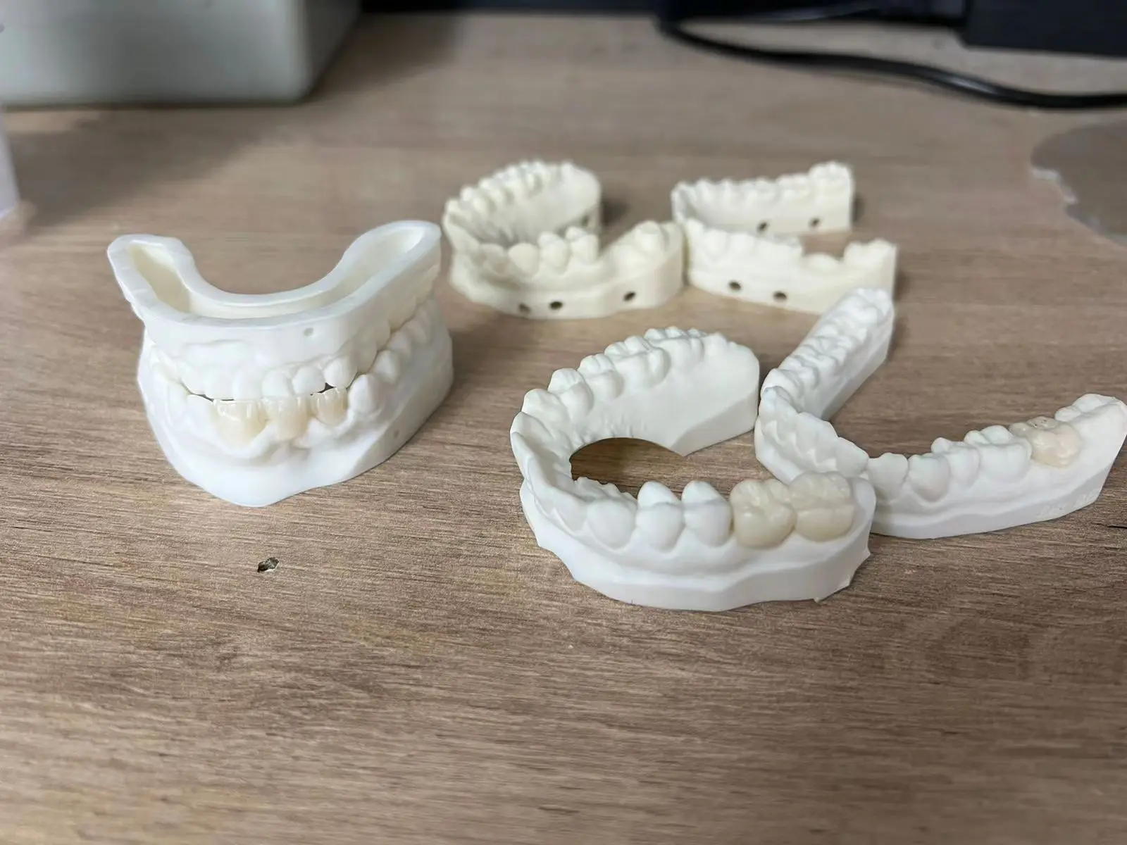 Ultracraft Chairside Dental Use Printer 6.6inch Mini Giant Pro For A1