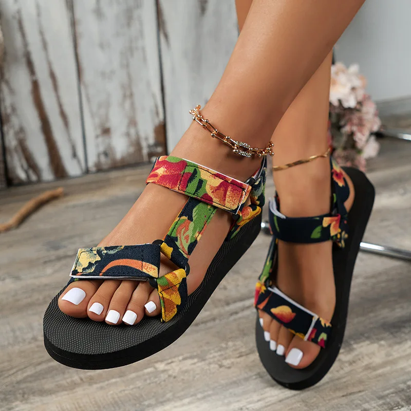 Sandals Outfit Chunky Teva Sandals TEVA Chunky Midform Universal