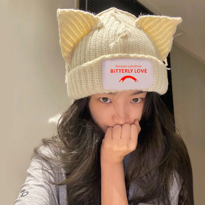 Wholesale Women Slouchy Winter Hats with Funny Cat Beanie
