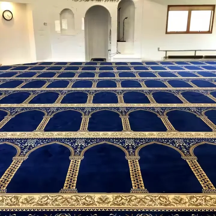Custom Prayer Mat for Muslim Prayer Carpet Use With High Quality