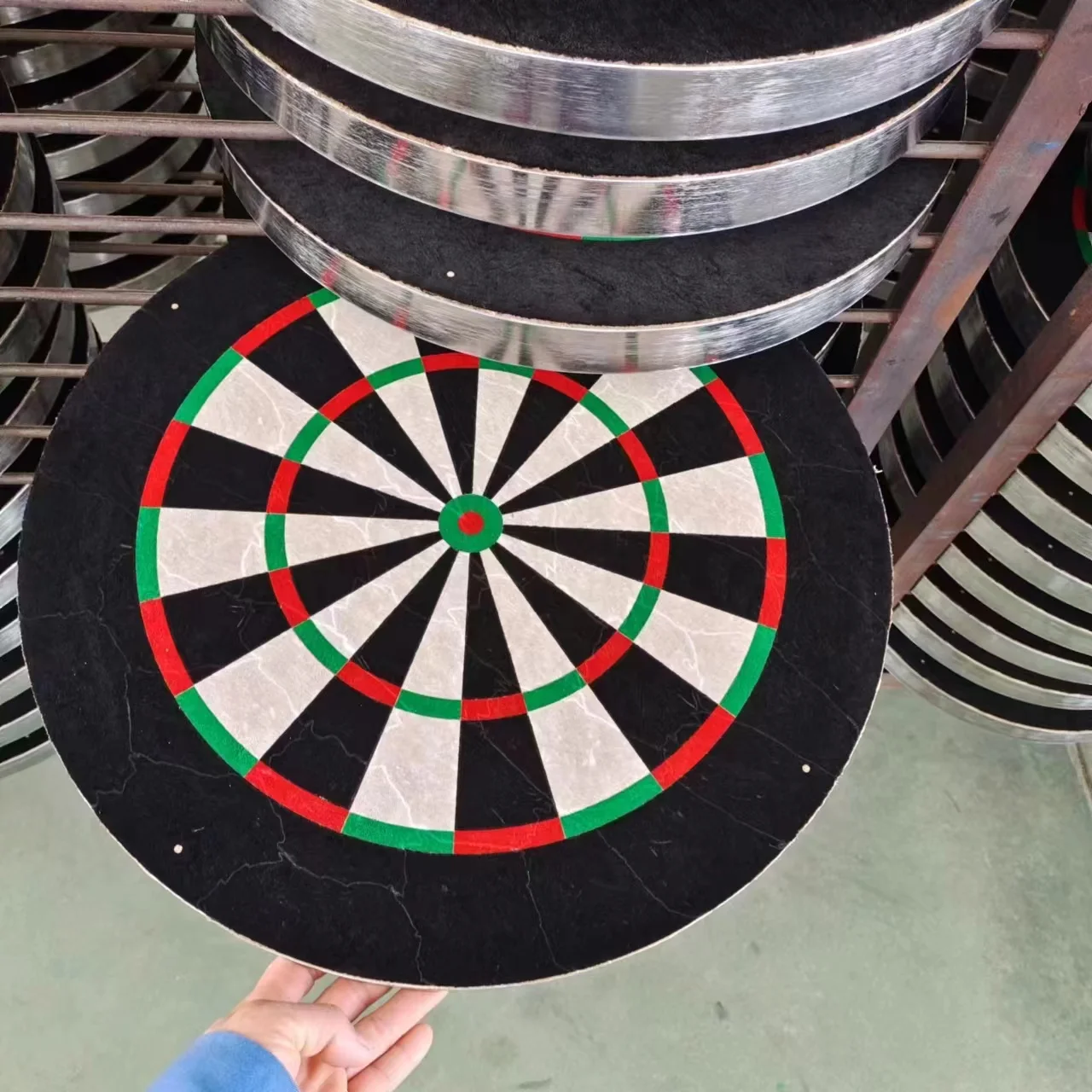 Guangzhou Dingji Sporting Goods Co., Ltd. - Darts, Dartboard