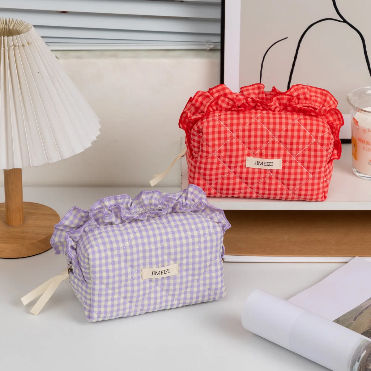 Hot Sale Trendy Quilted Gingham Pattern Ladies Daily Use Clutch Travel Outdoor Padded Lovely Ruffles