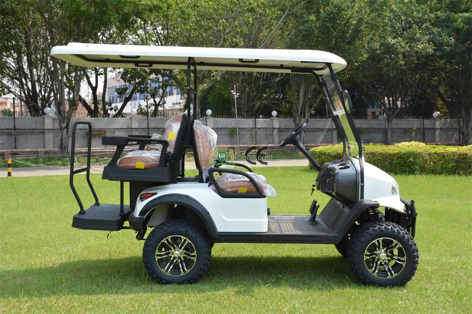 GML-H2+2 Electric Lifted Golf Wholesale 4 Seaters Electric Car Luxury 2024 For Sale