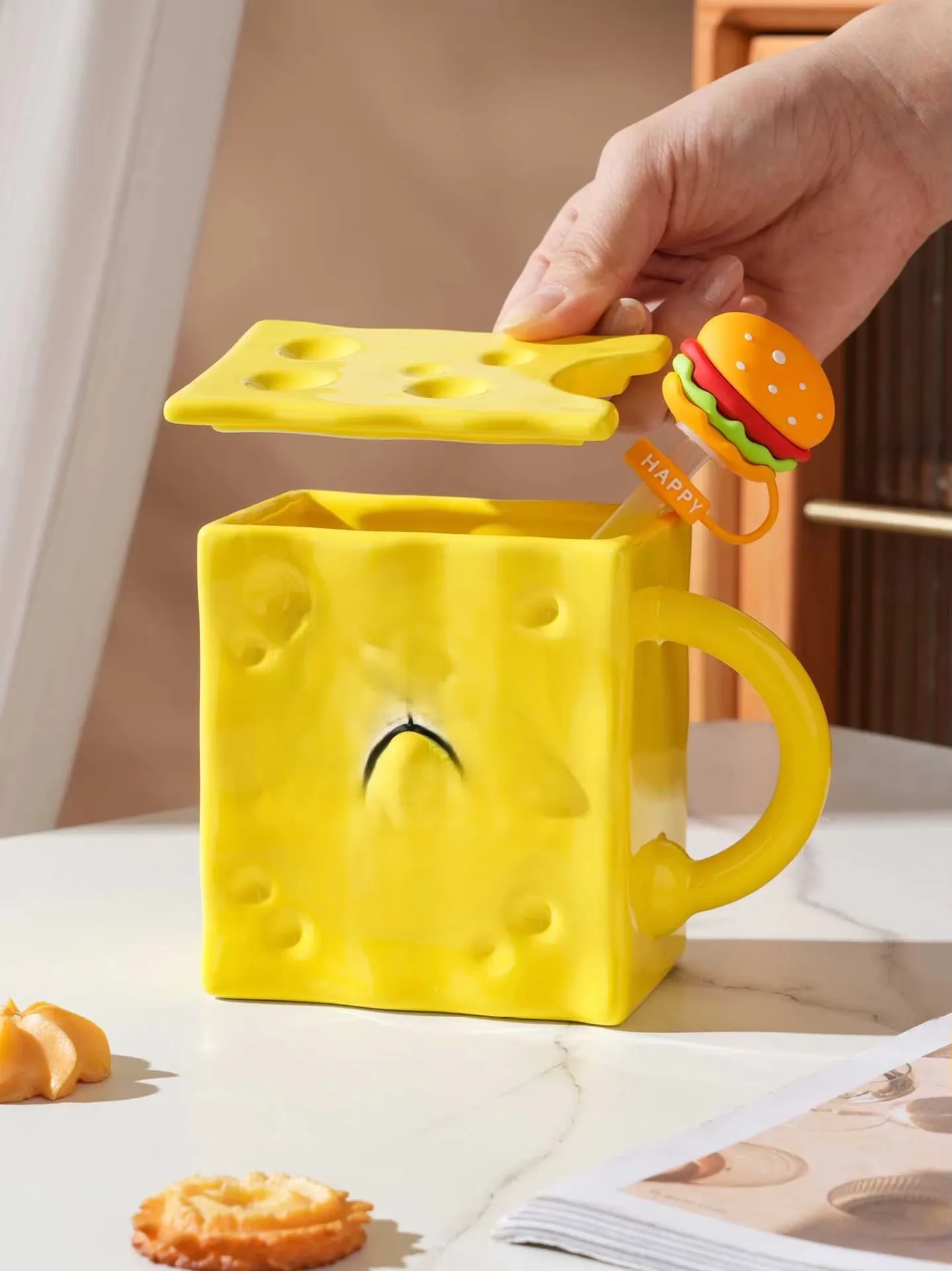 Sponge SquarePants Mug With Lid Creative Ceramic Cup Cartoon Large Capacity Office Ceramic Water Cup