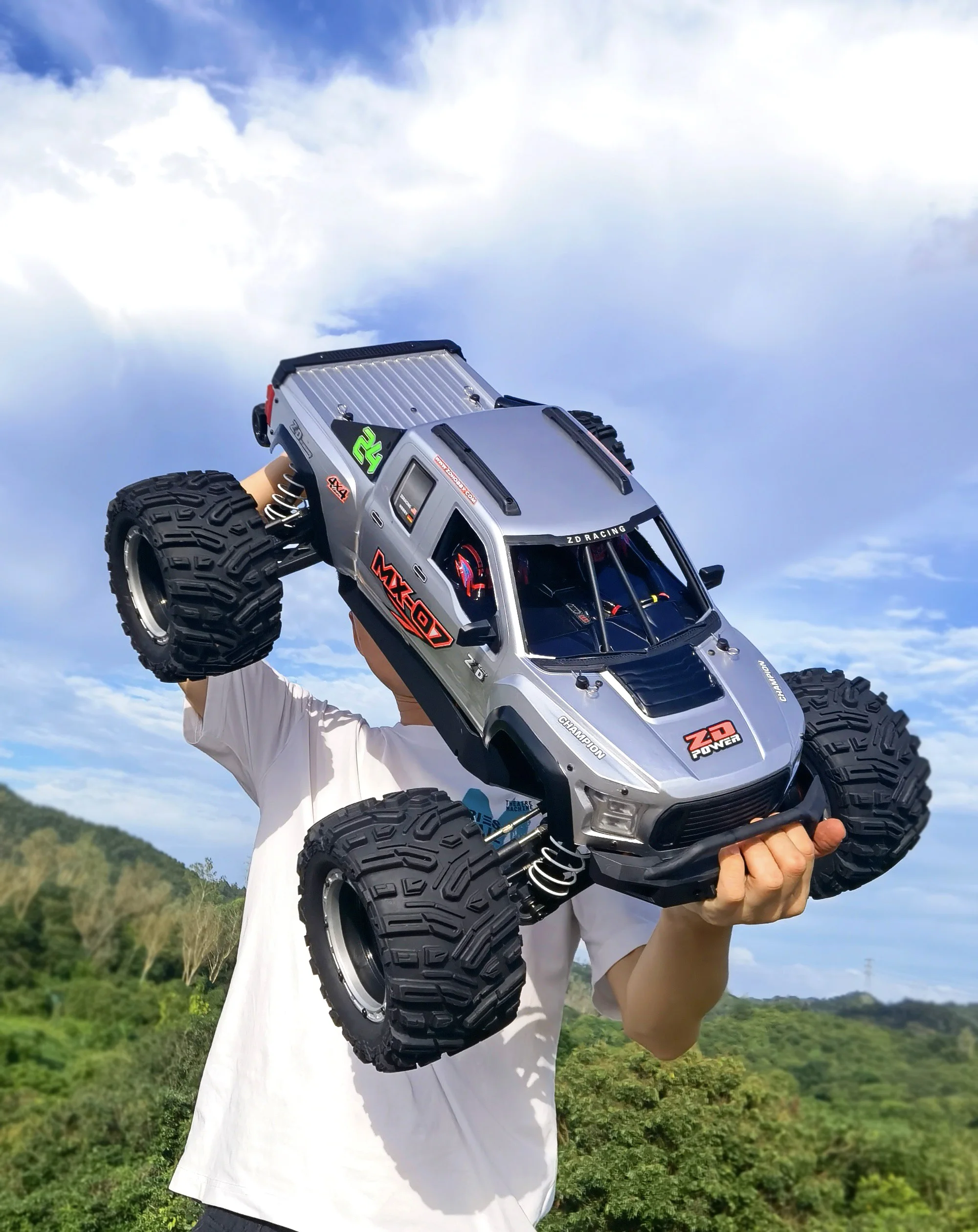 ZD RACING MX-07 RC CAR 1/7 80KM/H Scale 4WD Brushless RC Monster Truck 2.4G  ARTR Version