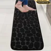 Pequeña piedra negra