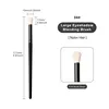 Brocha grande negra para difuminar sombras de ojos