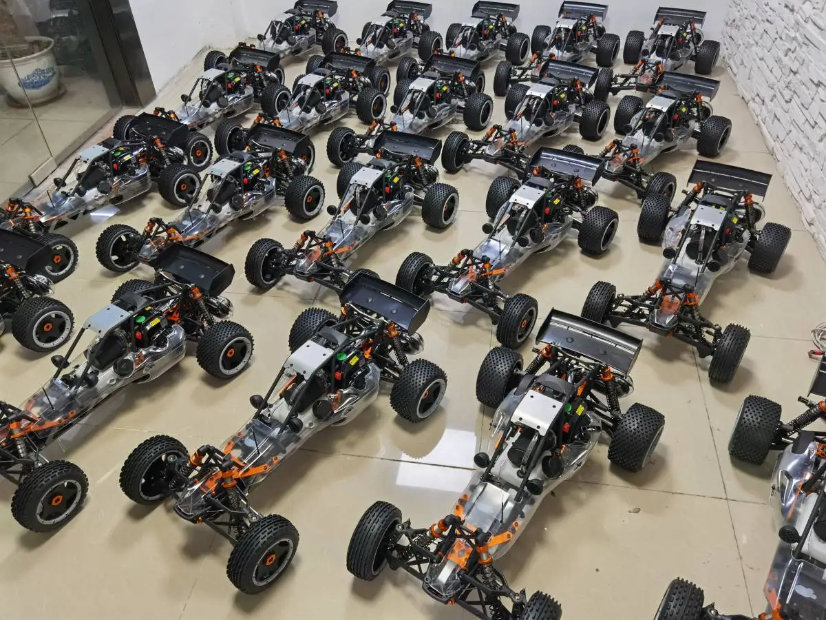 1/5 Scale 2 Stroke RC Car - High Speed Gas Powered Truck