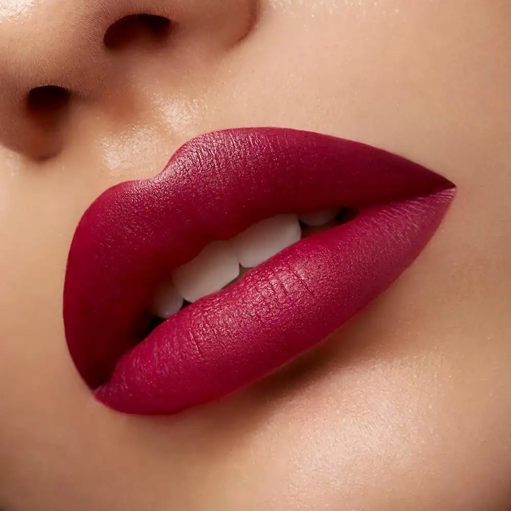 High Quality Luxury No Brand Hypoallergenic Nude Lipstick Makeup Your Logo Trend Glossy Private Label Pigmented Lipstick