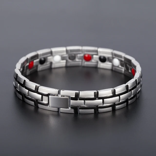Dongguan Jinruiya Stainless Steel Jewelry Co., Ltd.