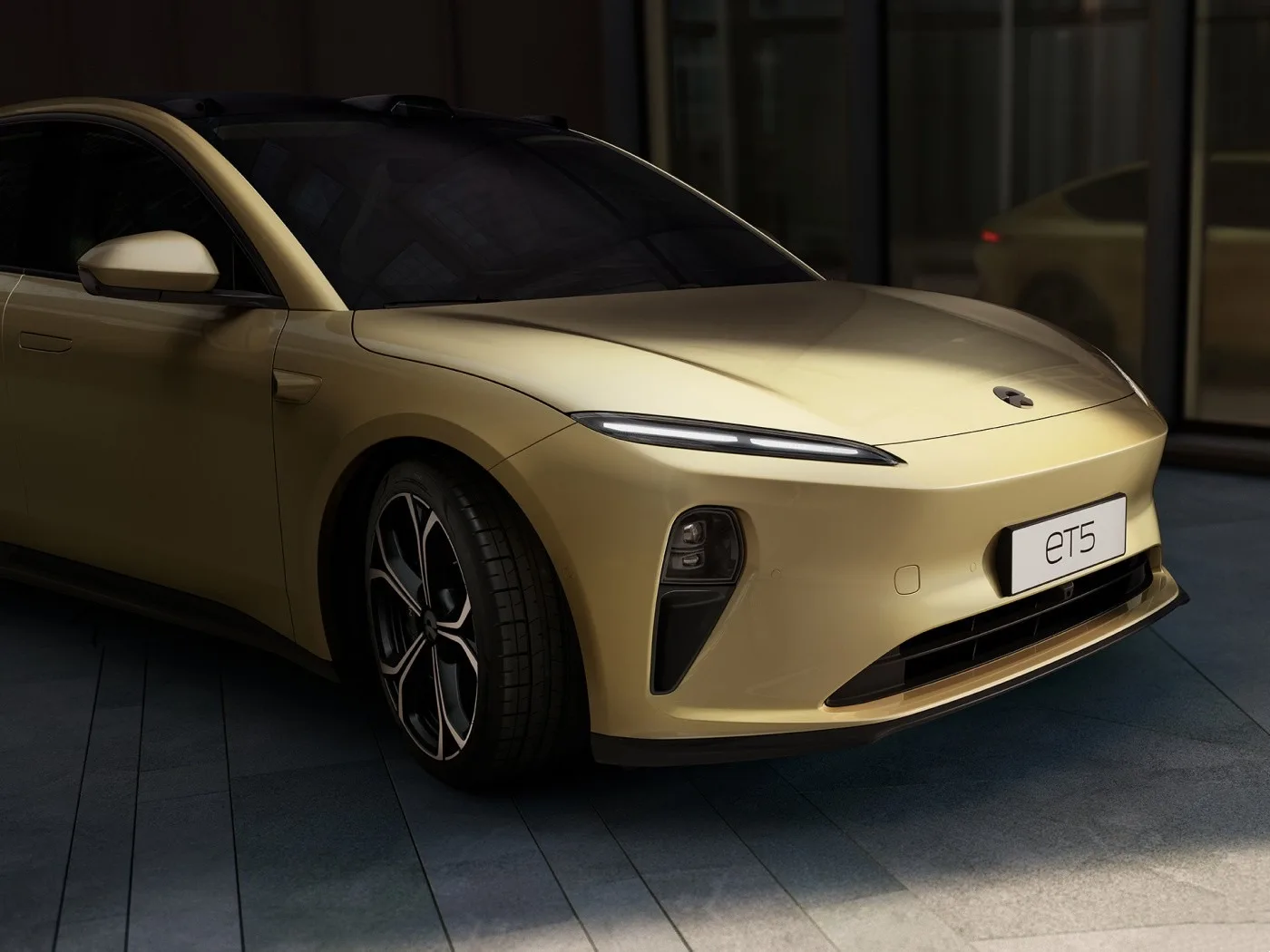 Nio Et5 2022 Long Range Made In China Ev Car 5 Seats Sedan Nio New ...