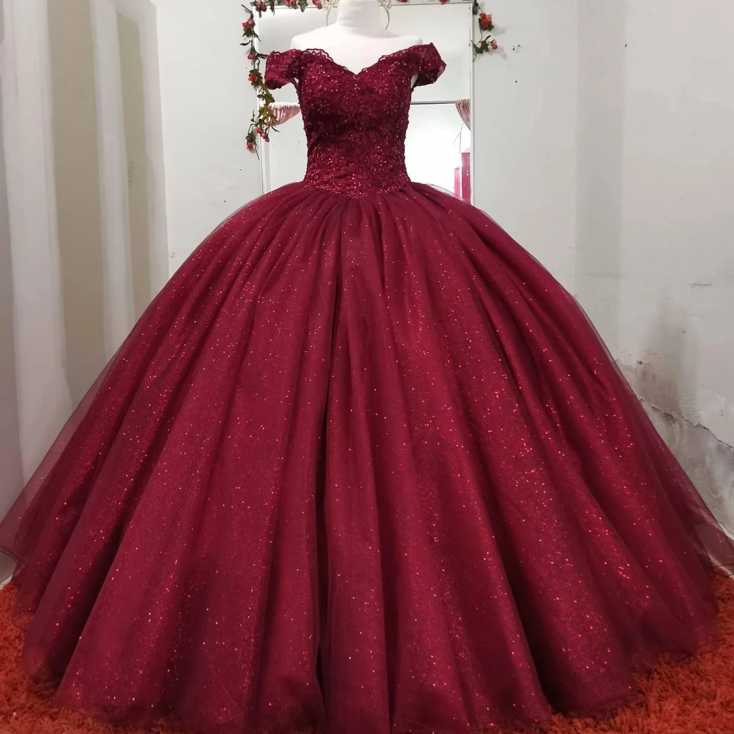 Sparkly Burgundy Quinceanera Dress - Appliqued Tulle Ball Gown with  Beading, Formal 15th Birthday Party Wear for Adults