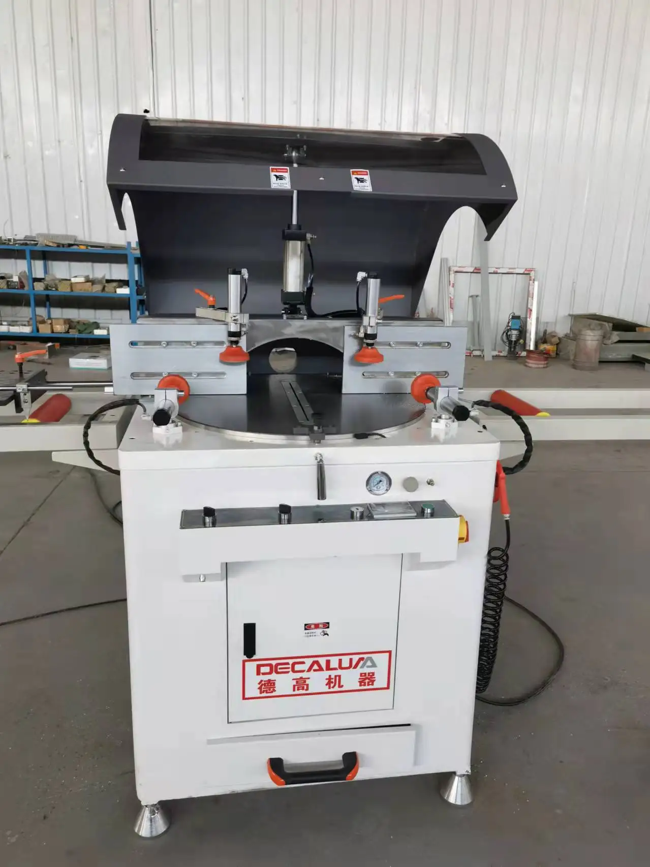 Single Head Arbitrary Angle Cutting Saw Aluminum Window Fabrication Machine